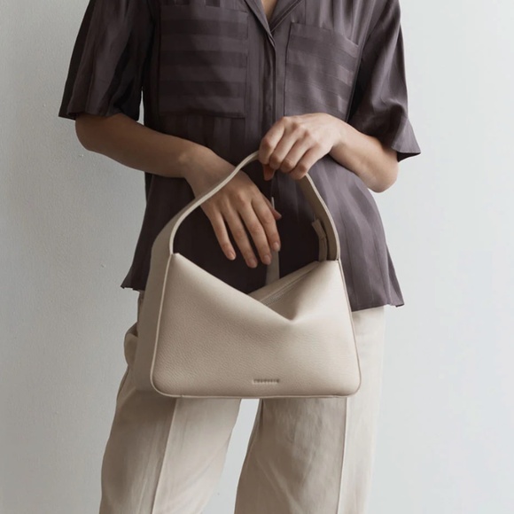 The Horse Mae Bag in Oat -NWT - Picture 4 of 5